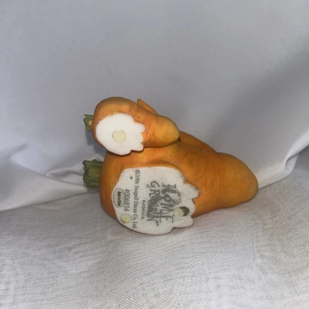 Home Grown by‎ Enesco #4006816 Carrot Rabbits Figurine Collectible Vintage 2006